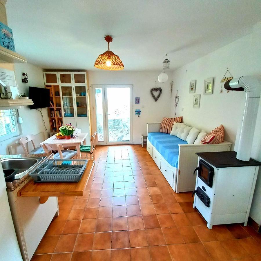 Honey hill apartment Fruska Gora Cerevic Exteriör bild